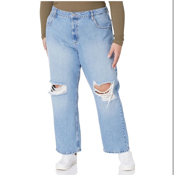 The Drop Denim - NWT The Drop Light Wash High-Rise Distressed Loose Straight-Fit Jeans Size 31